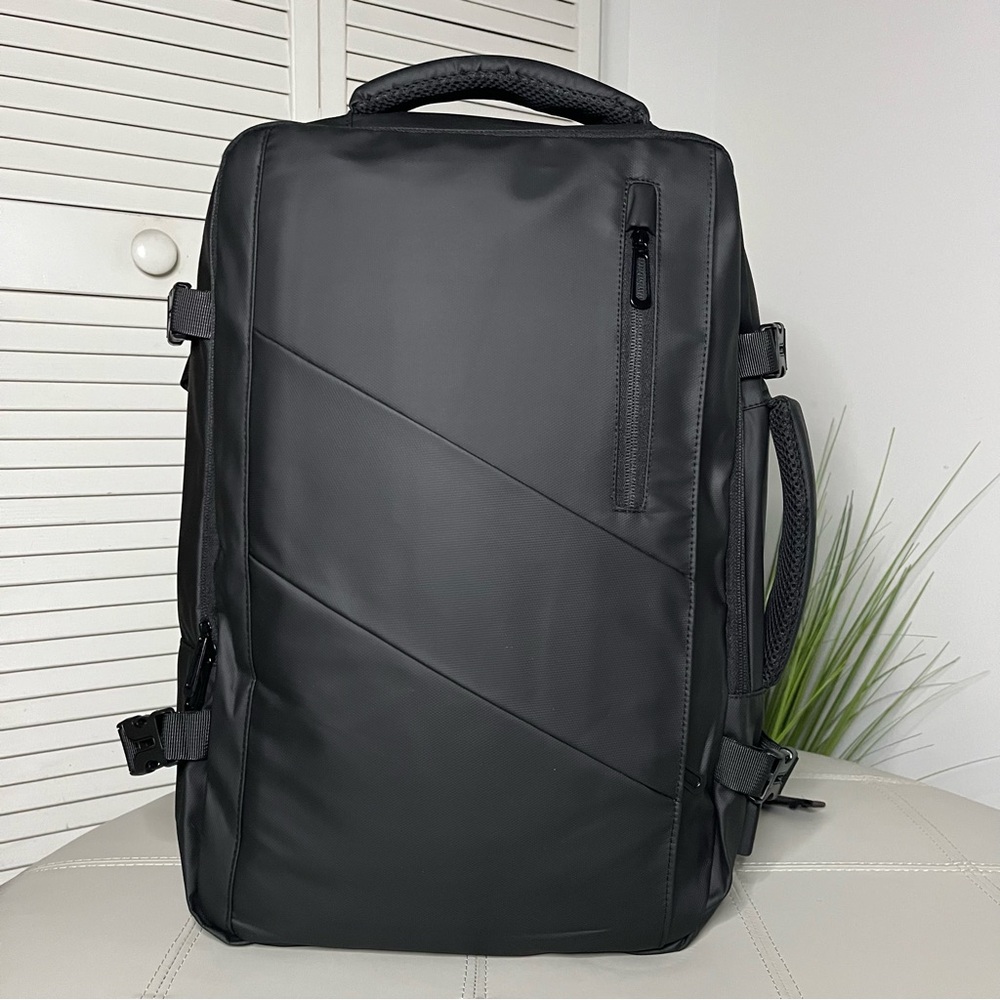 Expandable Black Laptop Backpack